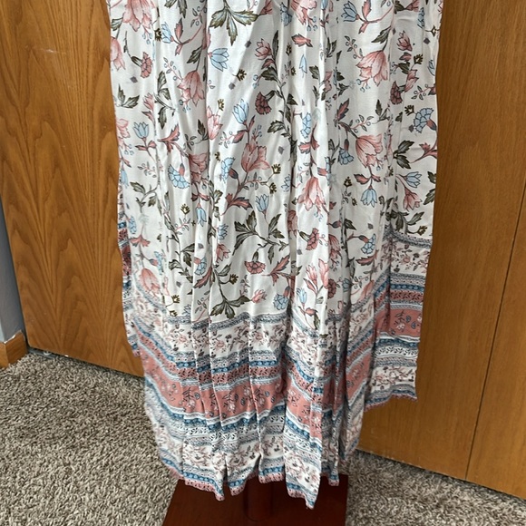 Gorgeous Knox Rose Maxi Dress - Picture 4 of 6